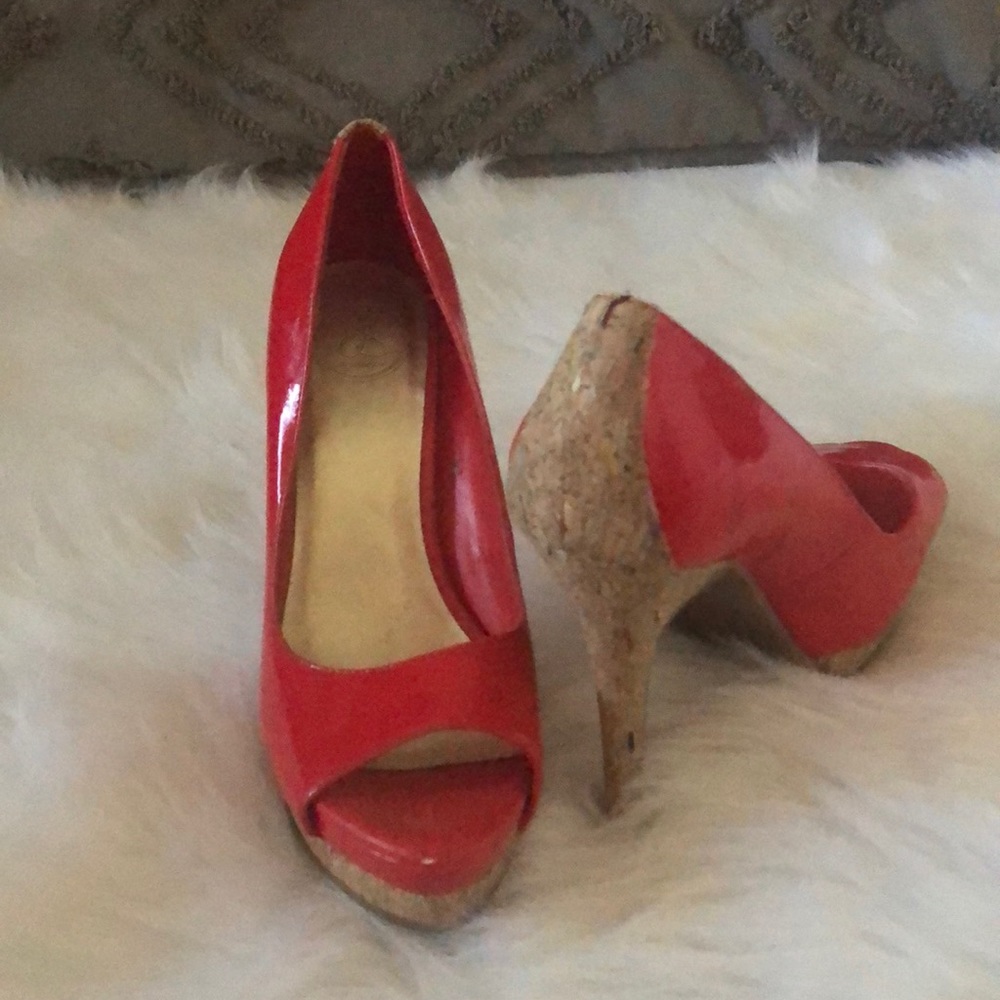 HOT!! Red Jessica Simpson pumps